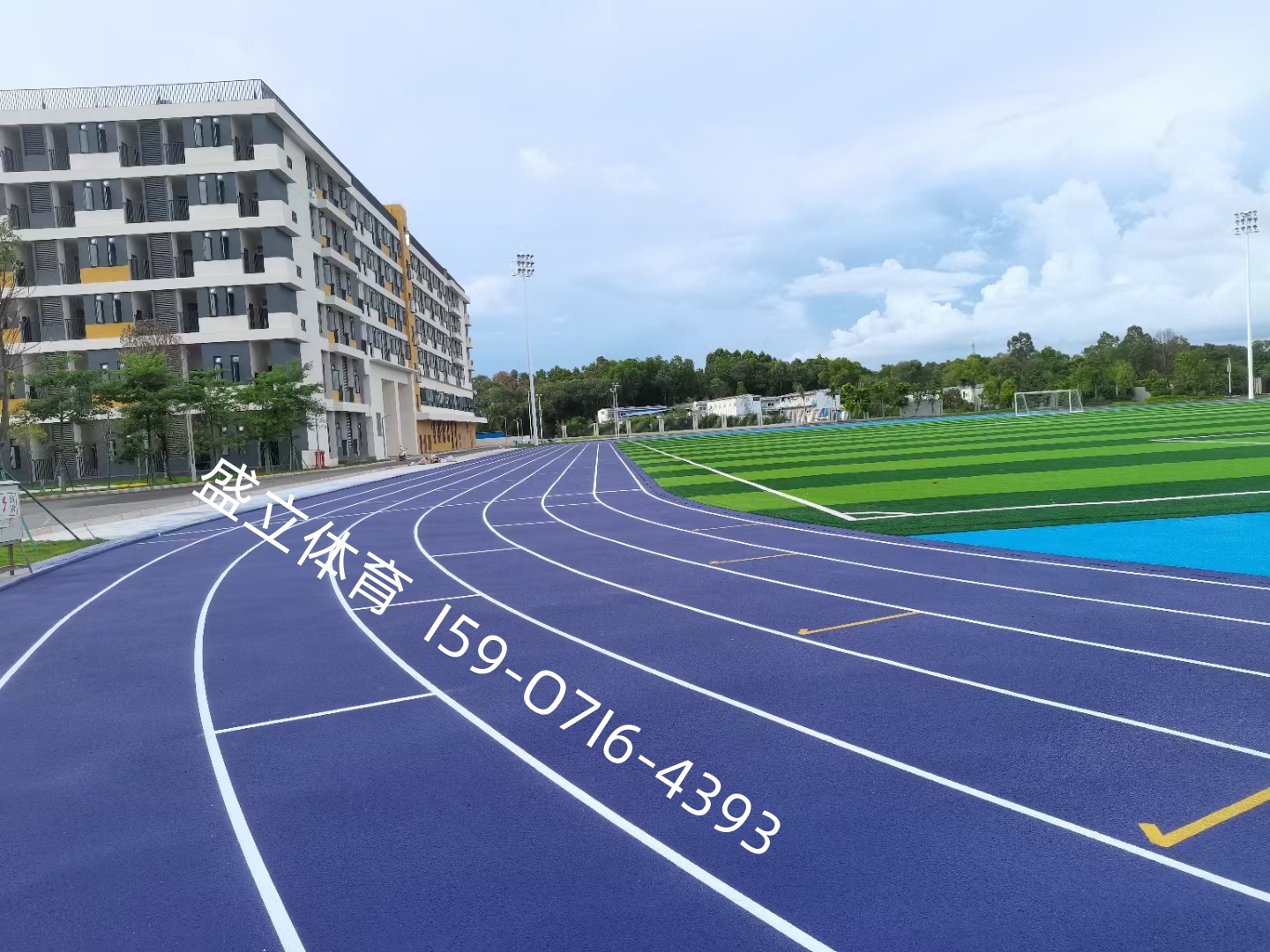 九游体育注册-体育场馆新型材料：自修复跑道研发成功